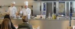 Tecnología para gastronomía – Escuela de cocina UADE Pinamar – Lynch cocinas