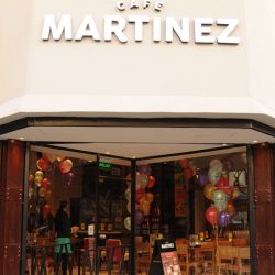 Rebranding & diseño de locales gastronómicos – Café Martinez – Zona IV