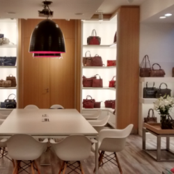 Diseño de showroom para marcas de moda – AMPHORA – Arq. Sergio Suarez