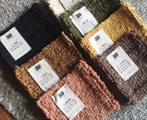 alfombras-de-diseno-en-lana-tejida-presentacion-en-feria-de-nueva-york-awanay-empresa