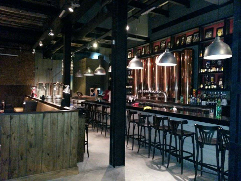 Microalisados de cemento para locales comerciales – Antares – Noveno Deco Design