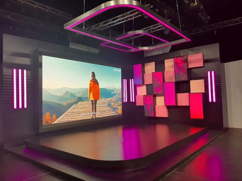 Construcción de Escenografía – Evento Digital – AVON – Somos Nemo